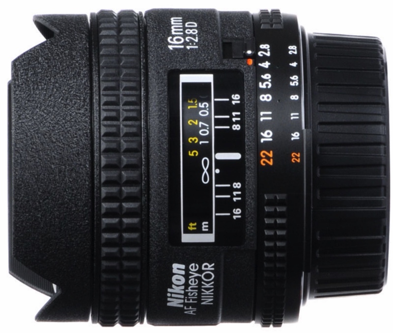 bythom nikkor 16mm