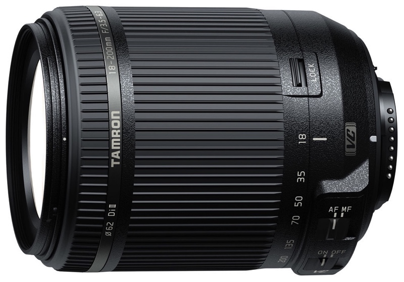 bythom tamron18-200