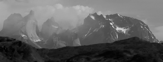 INT ARG Patagonia 2010 NEX5 01909-desaturate